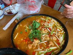 -邱金小炒·30 年盐帮江湖菜(自贡店)