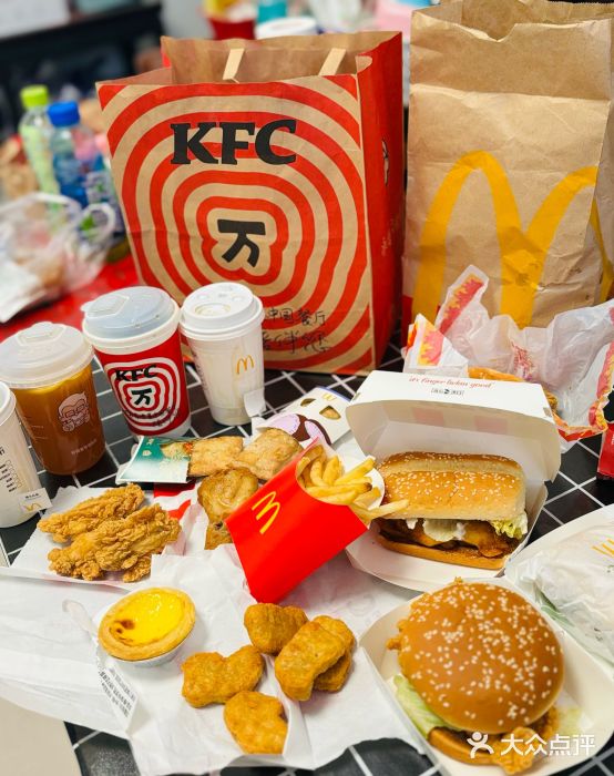 麦当劳(钟鼓楼店)图片