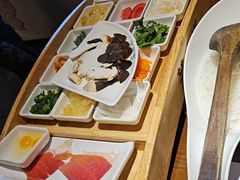 -芸南道·过桥米线(昆明老街旗舰店)