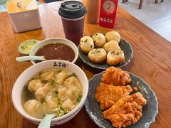 -鑫震源·苏式大虾生煎(山塘街店)