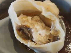 -馋三尺蟹粉小笼(人民广场店)