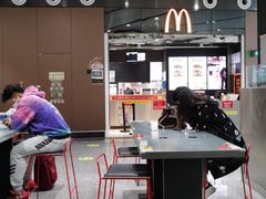 -麦当劳(北京大兴机场二层国内到达(安检外)店)