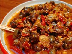 -老闵田螺馆·南昌特色小炒(梦时代店)