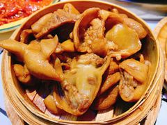 秘卤肥肠-巴卤社老火锅(财富店)