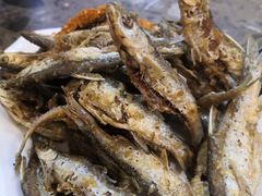 -黄利砖万峰林布依特色酸笋牛肉馆
