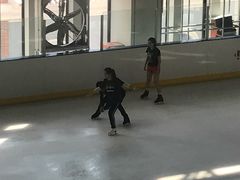-冠军冰场CHAMPION RINK(中华城店)