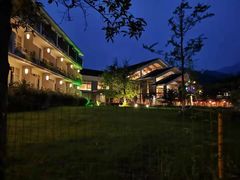 -雅安楠水阁温泉酒店