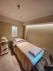 -摩睫+皮肤管理·科学美容中心