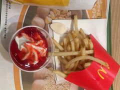 -麦当劳(杭州西湖银泰百货店)