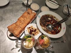 -姚姚酸菜鱼·金戈戈香港豉油鸡(喜荟城联名店)