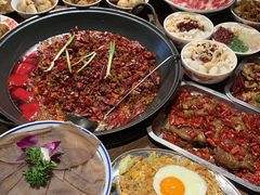 -萍姐火锅·公路夜市(武汉首店)