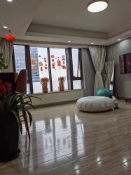 -Mamom club 慢会所(爱丁堡店)