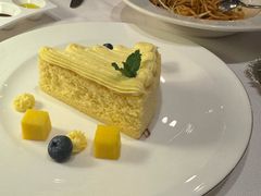 -龙虾酒吧扒房(宁波香格里拉店)
