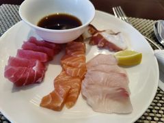 -南湖名都·景湖轩全日制餐厅·海鲜自助·东南亚风味·临湖而食