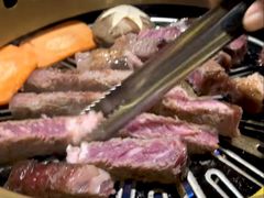 -炼火烤肉店