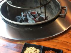-炭虎子水浒烤肉(梦时代店)