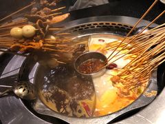 -佰人王串串香火锅(洋珠巷店)