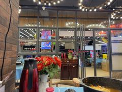 -刘姐啤酒鱼民族演艺餐厅(西街总店)