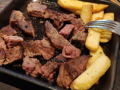 煎鹅肝佐樱桃黑柚汁-新贝乐意大利餐厅(苏州中心店)