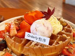 暖栗甜柿松饼-有序Orderly融合西餐·咖啡(运河外滩店)