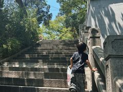 -灵岩山风景区