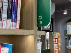 -曹家渡街道图书馆