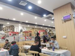 -江城燕子大排档(江汉路步行街店)