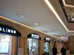 -梅龙镇广场