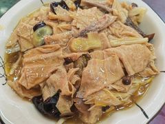-雄仔农家菜馆·特色葱油鸡(六祖店)