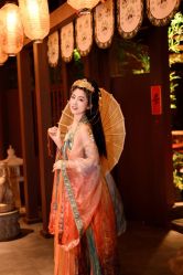 -支流映画摄影·汉服妆造跟拍(本宫来了银泰店)