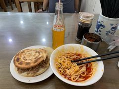 -子午路张记肉夹馍(翠华路店)
