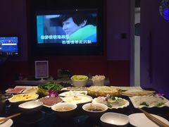 -唯爱KTV聚会餐厅(仙林东城汇店)