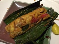 香蕉叶裹烤腌鱼块-DiAtas by Art Cafe Bumbu Bali
