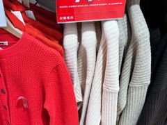 -优衣库(上海虹口龙之梦店)