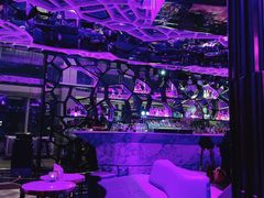 -OZONE 顶楼酒吧(香港丽思卡尔顿酒店)