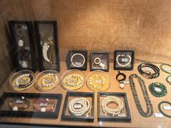 -品真阁华夏典当行(四通桥店)