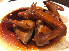 瑞士汁乳鸽-侨美·唐荔园·40年地道粤菜