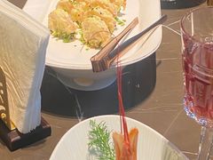 -海派悦庭·海胆烧麦·新融合菜(凯德广场店)