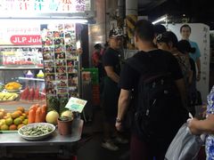 -六合夜市
