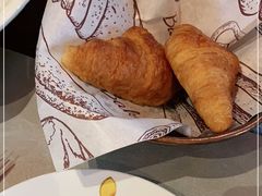-YUE·6·西式融合餐厅(外滩六号店)