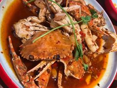 吮指年糕辣蟹-老闵田螺馆·南昌市井菜·特色小吃(总店)