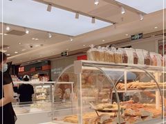 面包甜点陈列柜-BreadTalk面包新语·烘焙蛋糕(海珠丽影广场店)