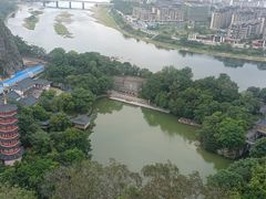 -叠彩山景区