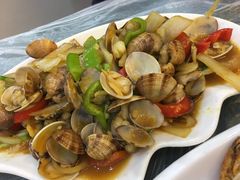 -覃记海鲜美食餐厅