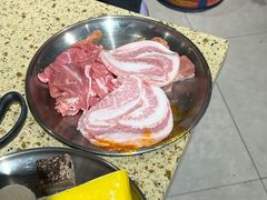 -姜胖胖韩式自助烤肉(光明万达店)