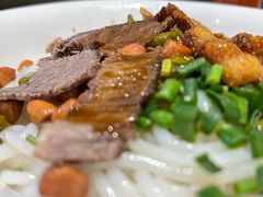 -牛八宝桂林米粉(八里庄店)