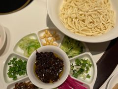 老北京炸酱面-黑窑厂糖油饼烤鸭·清真菜(旗舰店)