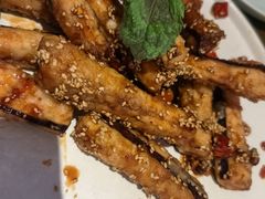 -梧桐树下(云锦世家店)