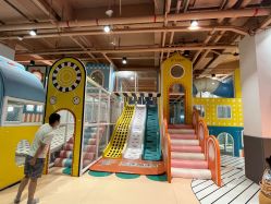 -反弹蹦床公园·运动乐园·团建·亲子派对(深圳观澜湖店)