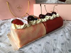 伯爵红茶奶冻+红丝绒樱桃双拼卷-胖爸爸烘焙工作室(平湖家居店)